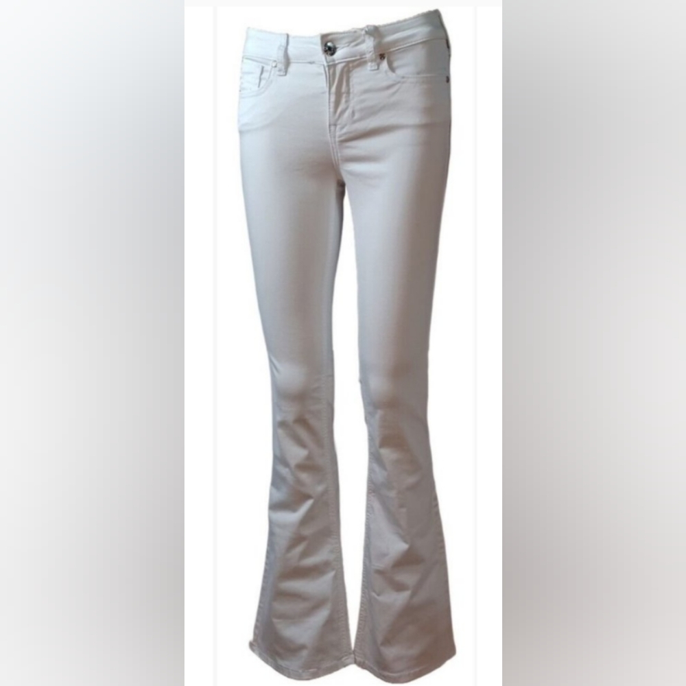 CELEBRITY PINK White Mid Rise Flare Denim Jeans Size 9